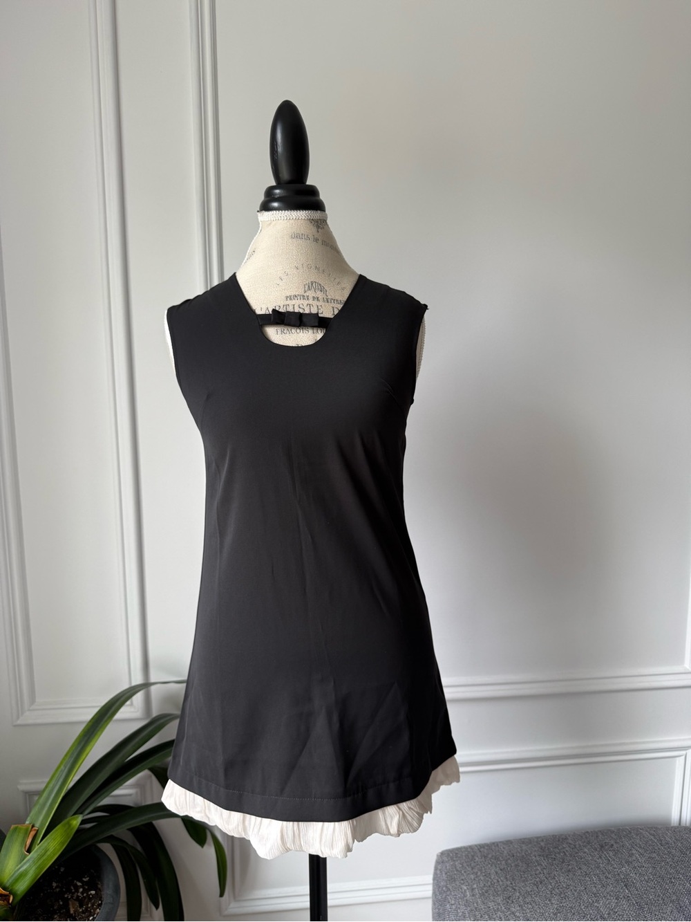 Black Sleeveless With Ruffled Hem Mini Dress